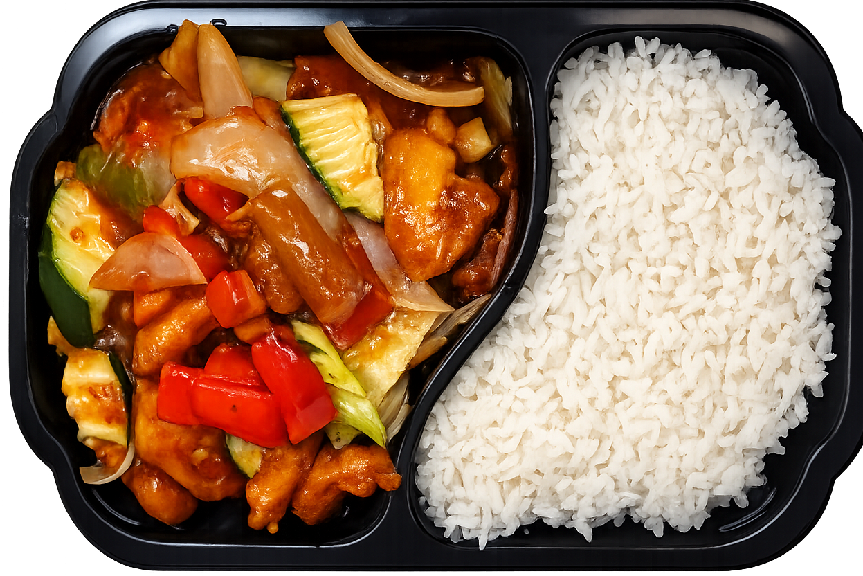 Sprø kylling i søt og sur saus med grønnsaker og ris